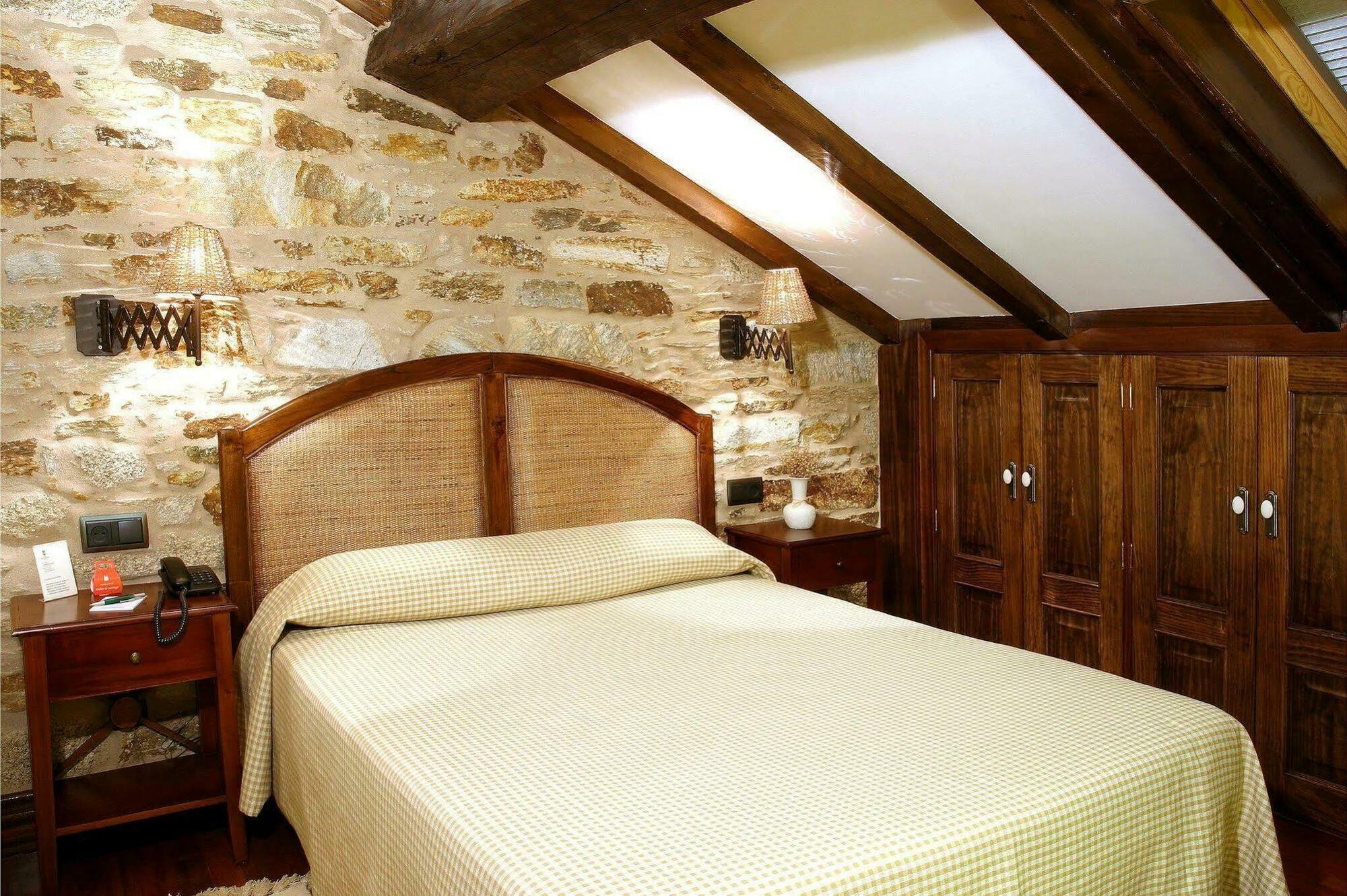 Hotel Rua Villar Santiago de Compostela Cameră foto